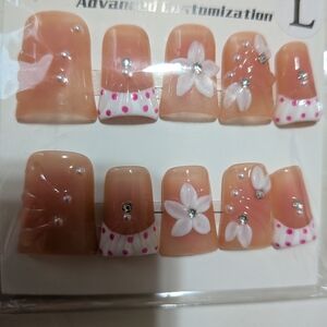 Pink and White Floral False Nails